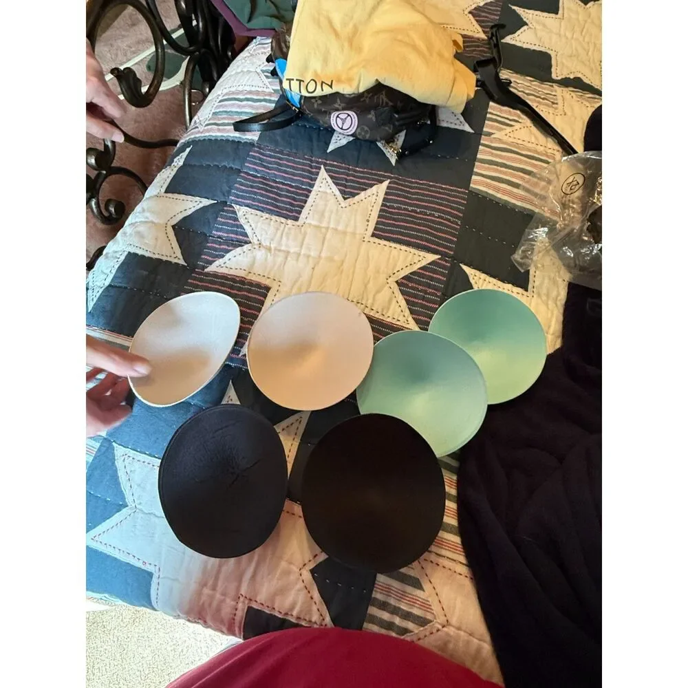 unknown pair bra